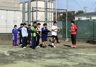 今からシューズに履き替えて走ります！